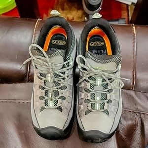 Keen Targhee III Waterproof Hiking Shoes, Womens, Low